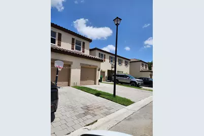 9224 SW 170th Pl, Miami, FL 33196 - Photo 7