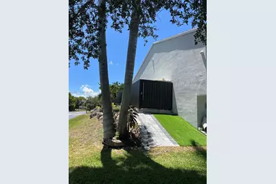 21780 SW 99th Pl, Cutler Bay, FL 33190 - Photo 19