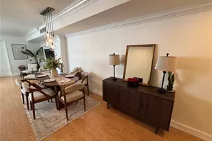999 Brickell Bay Dr, Miami, FL 33131 - Photo 3