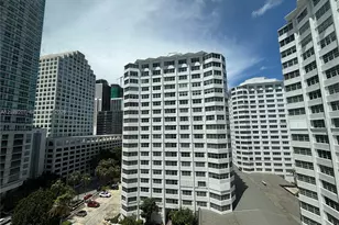 999 Brickell Bay Dr, Miami, FL 33131 - Photo 7