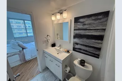 999 Brickell Bay Dr #1105, Miami, FL 33131 - Photo 11