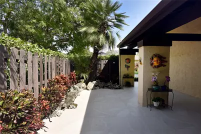 11744 SW 133rd Ct, Miami, FL 33186 - Photo 5