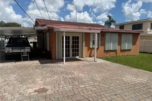 962 E 19th St, Hialeah, FL 33013 - Photo 7