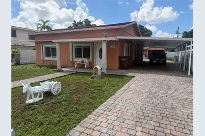 962 E 19th St, Hialeah, FL 33013 - Photo 1