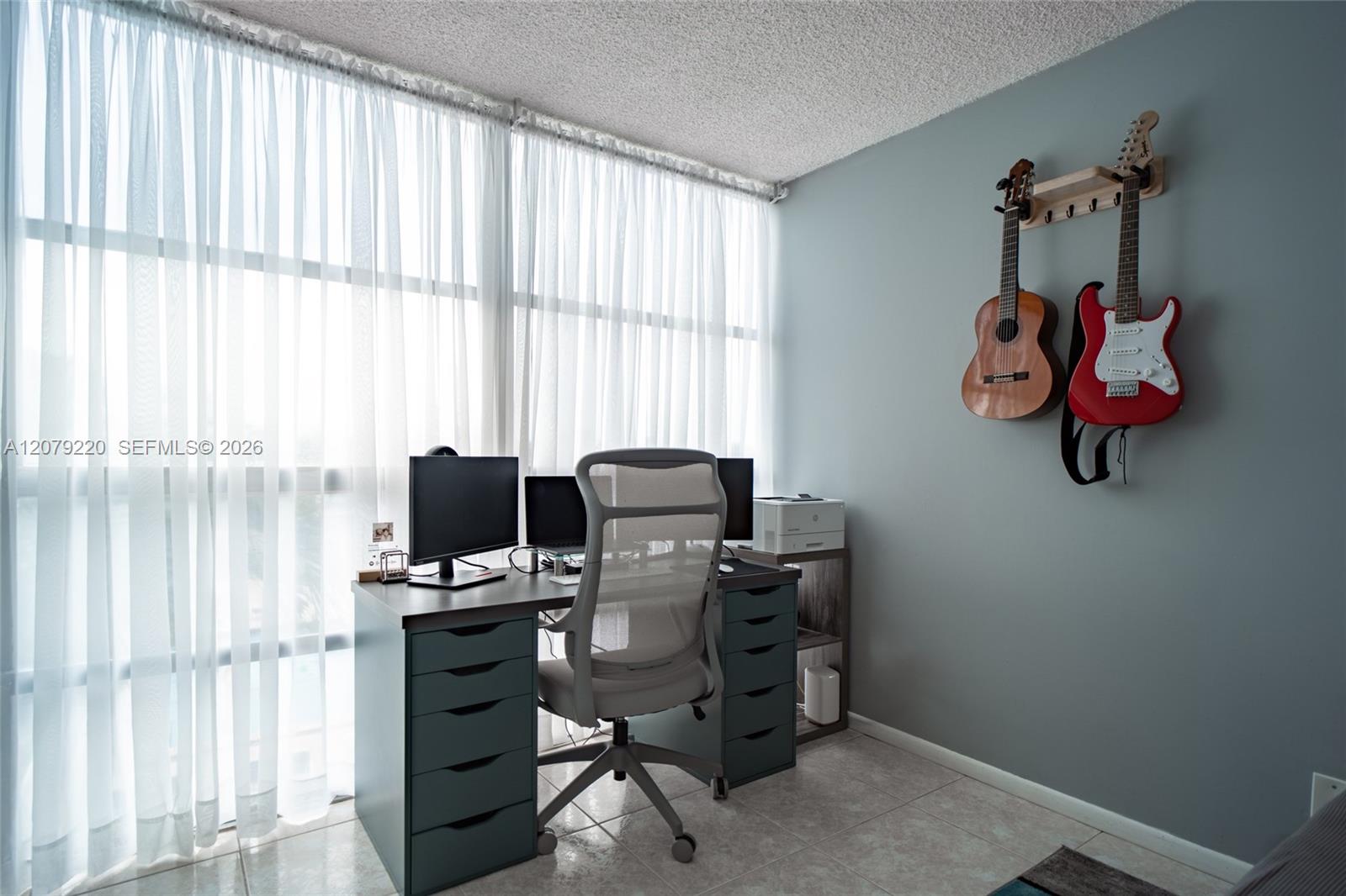 2001 Atlantic Shores Blvd #320 - 2001 Atlantic Shores Blvd #320, Hallandale Beach, FL 33009 Luxury Property | Jose Angel Pina