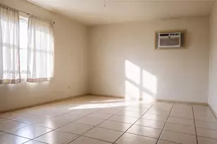 2506 Acapulco Dr, Miramar, FL 33023 - Photo 17