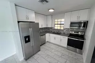 4421 NW 33rd St, Lauderdale Lakes, FL 33319 - Photo 3