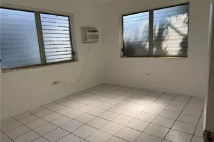 8017 Byron Ave, Miami Beach, FL 33141 - Photo 9