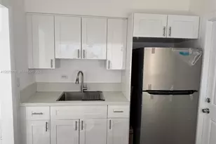 8017 Byron Ave, Miami Beach, FL 33141 - Photo 3