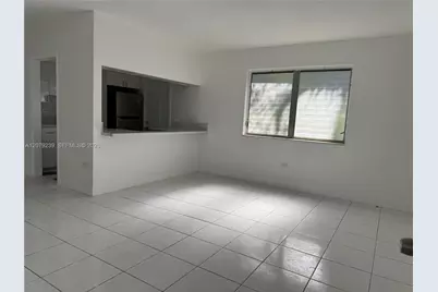 8017 Byron Ave #6, Miami Beach, FL 33141 - Photo 1