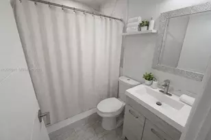 6782 SW 25th St, Miami, FL 33155 - Photo 5
