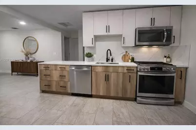 6782 SW 25th St #HS, Miami, FL 33155 - Photo 3