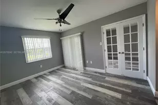 2803 N Oakland Forest Dr, Oakland Park, FL 33309 - Photo 5