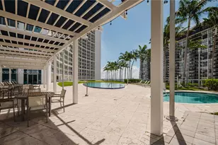 601 NE 36th St, Miami, FL 33137 - Photo 41
