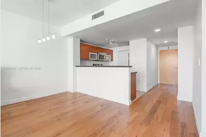253 NE 2nd St #1007, Miami, FL 33132 - Photo 3