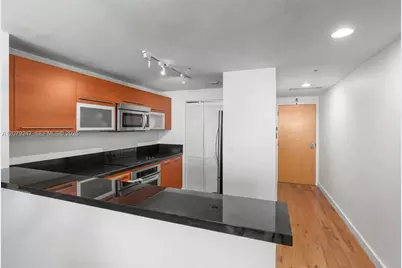 253 NE 2nd St #1007, Miami, FL 33132 - Photo 9