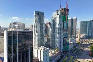 253 NE 2nd St, Miami, FL 33132 - Photo 25