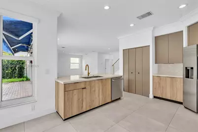 3433 SW 52nd Ct, Hollywood, FL 33312 - Photo 19