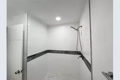 720 NW 132nd Ter, Plantation, FL 33325 - Photo 29