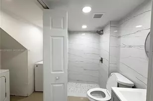 720 NW 132nd Terrace, Plantation, FL 33325 - Photo 13
