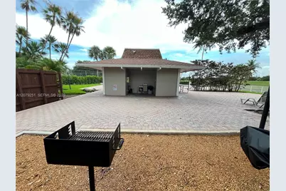 720 NW 132nd Ter, Plantation, FL 33325 - Photo 41