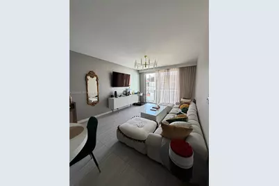 1010 SW 2nd Ave #1601, Miami, FL 33130 - Photo 5
