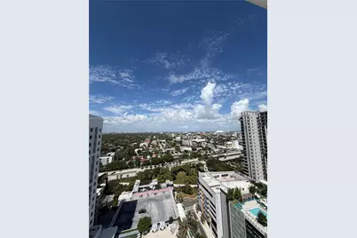 1010 SW 2nd Ave #1601, Miami, FL 33130 - Photo 3