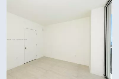 77 SE 5th St #1714, Miami, FL 33131 - Photo 13