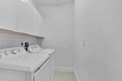 10517 NW 66th St, Doral, FL 33178 - Photo 31