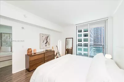950 Brickell Bay Dr #2304, Miami, FL 33131 - Photo 15