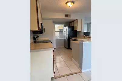 9999 Summerbreeze Dr #119, Sunrise, FL 33322 - Photo 3