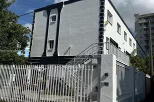 821 SW 2nd St, Miami, FL 33130 - Photo 19