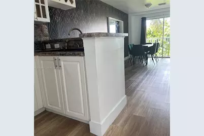 821 SW 2nd St #9, Miami, FL 33130 - Photo 7