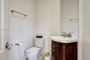 3311 SW 118th Terrace, Davie, FL 33330 - Photo 39