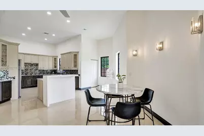 3311 SW 118th Ter, Davie, FL 33330 - Photo 15