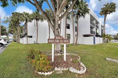 10825 SW 112 Av #6-215, Miami, FL 33176 - Photo 3