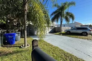 2105 Monroe Terrace, Hollywood, FL 33020 - Photo 15