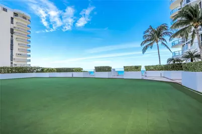 6365 Collins Ave #2401, Miami Beach, FL 33141 - Photo 41