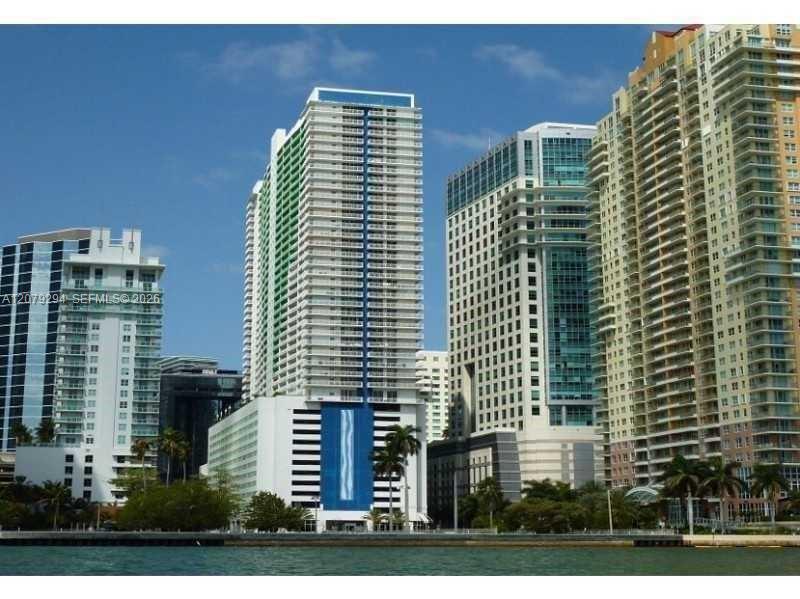 1200 Brickell Bay Dr #2303 - 1200 Brickell Bay Dr #2303, Miami, FL 33131 Luxury Property | Jose Angel Pina