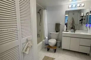 1200 Brickell Bay Dr, Miami, FL 33131 - Photo 19