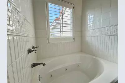 1135 Cliffrose St, Hollywood, FL 33019 - Photo 33