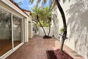 1135 Cliffrose St, Hollywood, FL 33019 - Photo 41