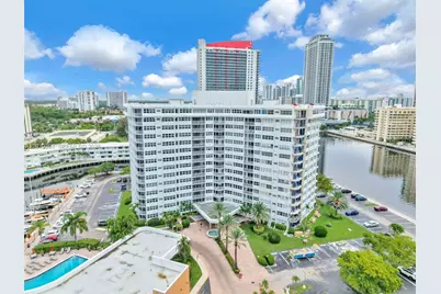 100 Golden Isles Dr #109, Hallandale Beach, FL 33009 - Photo 37