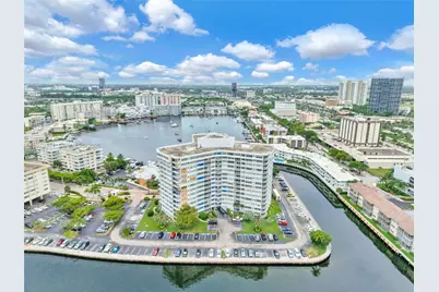 100 Golden Isles Dr #109, Hallandale Beach, FL 33009 - Photo 41