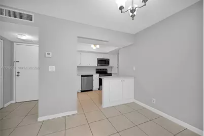 100 Golden Isles Dr #109, Hallandale Beach, FL 33009 - Photo 11