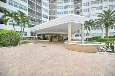 100 Golden Isles Dr #109, Hallandale Beach, FL 33009 - Photo 3
