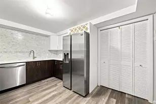 16325 Golf Club Rd, Weston, FL 33326 - Photo 5