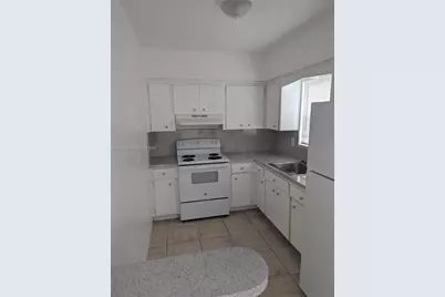 2220 Pierce St #9, Hollywood, FL 33020 - Photo 3