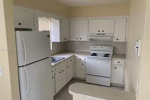 2220 Pierce St, Hollywood, FL 33020 - Photo 5