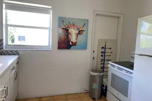1011 9th St, Miami Beach, FL 33139 - Photo 11